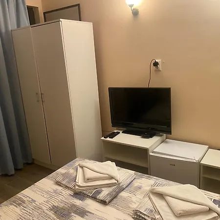 Pensión Dosh Sozopol